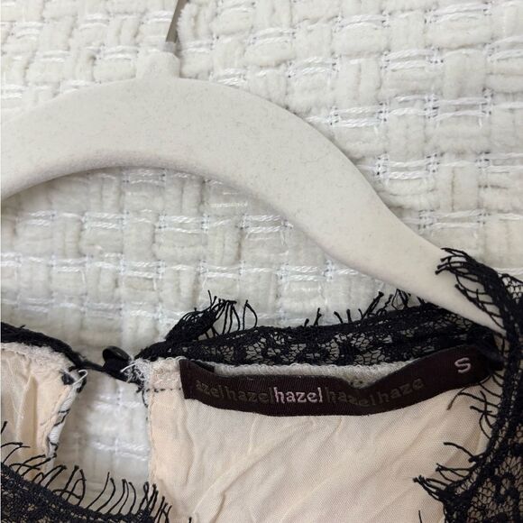 Lace Blouse✨ - Picture 6 of 10